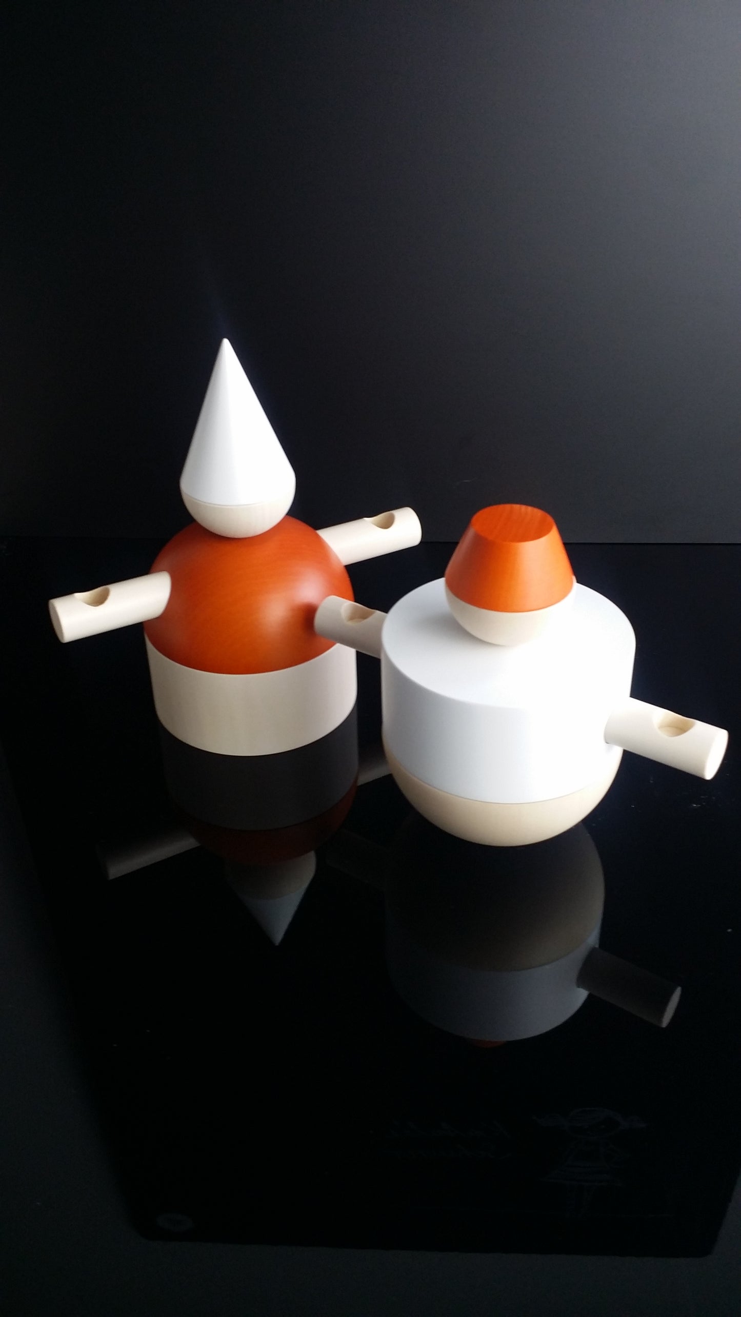 Harlekin , Armleuchter | flexible Dekofiguren im Bauhaus-Stil | Cultform-Design