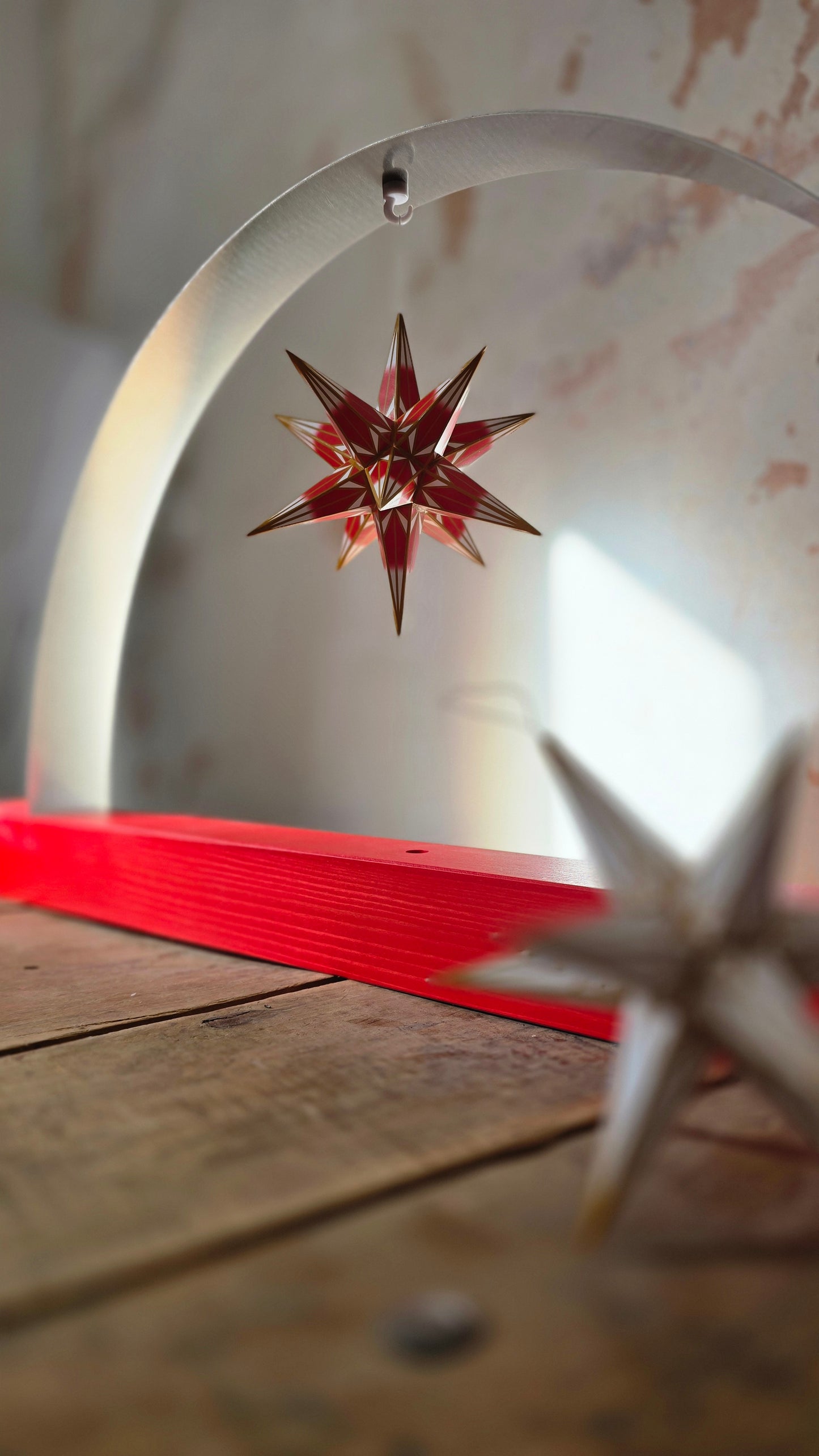 Spannungsbogen (Schwibbogen) im Set mit Original Haßlauer Weihnachtsstern